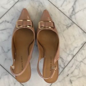 Rose Karen Scott patent leather pumps